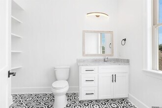 18171 Vis-A-Vis Ave in Baton Rouge, LA - Foto de edificio - Building Photo