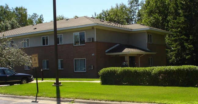 Ridgeview II Apartments in Brainerd, MN - Building Photo - Building Photo