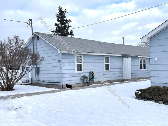 property at 929 Mitchell St