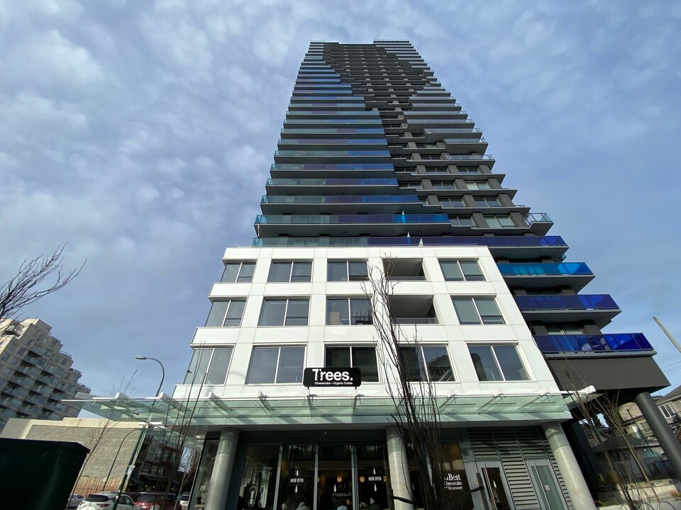 5058 Joyce St in Vancouver, BC - Building Photo
