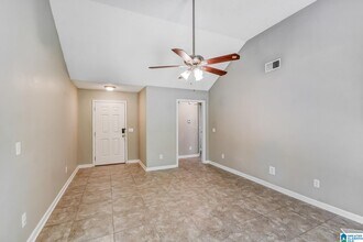 224 Meriweather Ln in Calera, AL - Building Photo - Building Photo