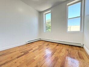412 Thomas S Boyland St, Unit 2 in Brooklyn, NY - Foto de edificio - Building Photo