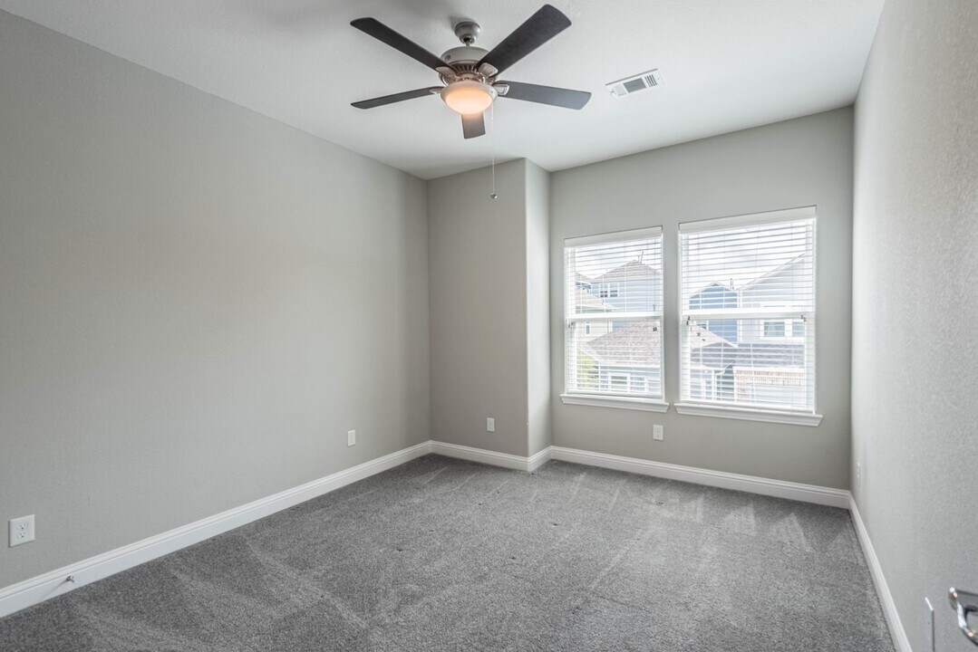 5431 Camaguey St in Houston, TX - Building Photo