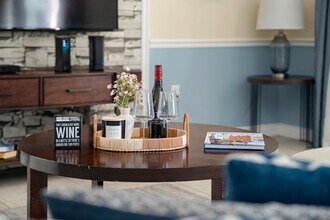 1520 Moon Valley Dr in Four Corners, FL - Building Photo - Building Photo