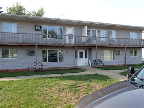 Northside Apartments in Hebron, ND - Building Photo