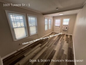 1009 Turner St in Clearwater, FL - Building Photo - Building Photo