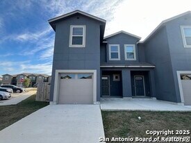 6418 Luglio Ln in San Antonio, TX - Building Photo