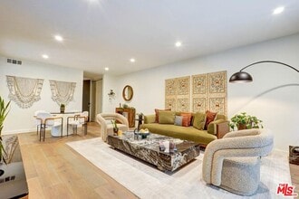 874 Hammond St in West Hollywood, CA - Building Photo - Building Photo