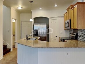 1223 Cresswell Cove in San Antonio, TX - Building Photo - Building Photo