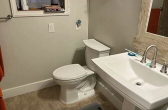 75 Easton St, Unit 1 in Boston, MA - Building Photo - Building Photo