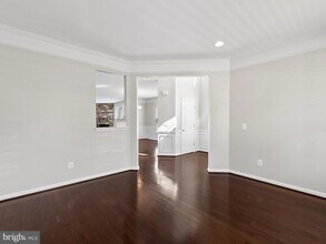 42618 Stratford Landing Dr in Ashburn, VA - Building Photo - Building Photo