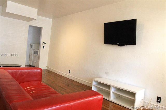 1241 14th St-Unit -3 in Miami Beach, FL - Building Photo - Building Photo