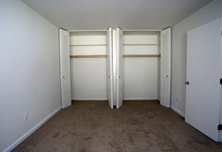 Riverview Apartments in Laurel, MD - Building Photo - Interior Photo