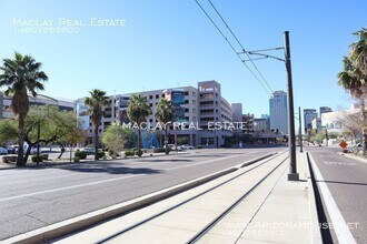 706 E Washington St-Unit -Unit 111 in Phoenix, AZ - Building Photo - Building Photo