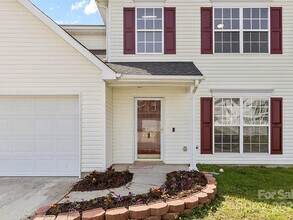 7212 Ravanna Dr in Charlotte, NC - Building Photo - Building Photo