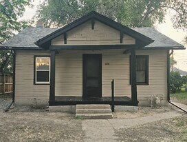 1226 Van Buren St in Pueblo, CO - Building Photo