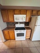 12 Ember Ln in Willingboro, NJ - Building Photo - Building Photo