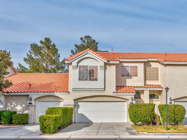 property at 5920 Greenery View Ln