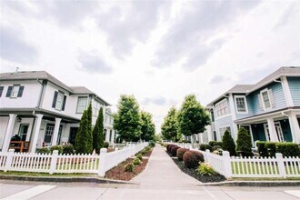 1366 Dupont Park NW in Atlanta, GA - Building Photo - Building Photo