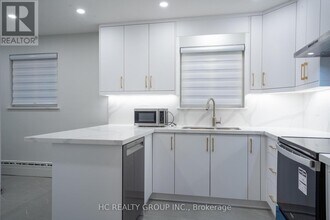 6 Rosemount Dr in Toronto, ON - Building Photo - Building Photo