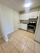 22240 SW 115th Ct, Unit 1 in Miami, FL - Building Photo