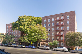 9707 4th Ave in Brooklyn, NY - Foto de edificio - Building Photo