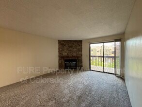 218 Wright St in Lakewood, CO - Building Photo - Building Photo
