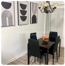 7071 Deer Lodge Cir in Jacksonville, FL - Building Photo - Building Photo