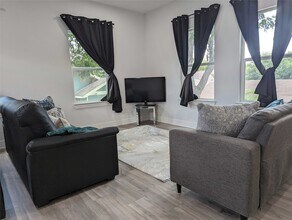 4711 Rusk St, Unit A in Houston, TX - Building Photo - Building Photo