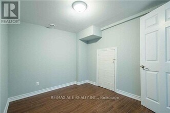 45 Snowball Crescent in Toronto, ON - Building Photo - Building Photo