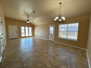 4705 Autumn Valley Dr in Killeen, TX - Building Photo - Building Photo