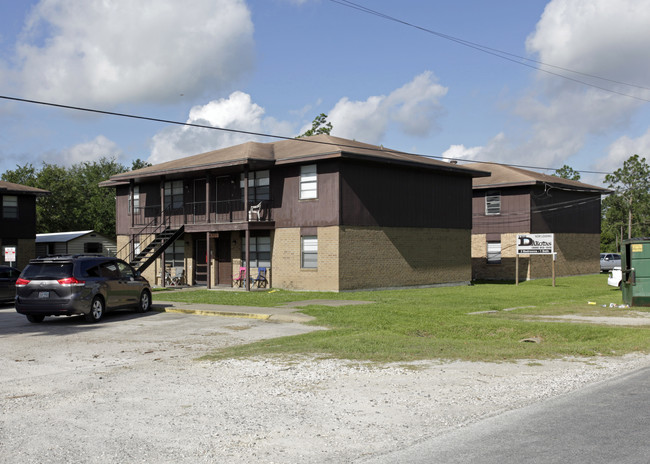 The Dakotas in Winnie, TX - Building Photo - Building Photo