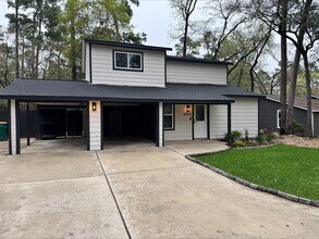 1004 E Red Cedar Cir in Spring, TX - Building Photo - Building Photo