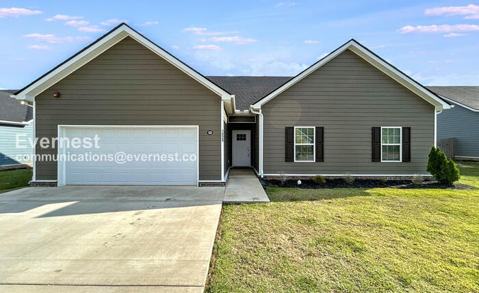 1020 Echo Rdg Rd in Columbia, TN - Building Photo