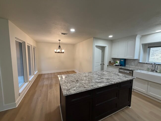 property at 70 Brookflower Rd