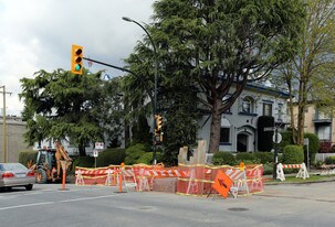 1395 W 13th Ave in Vancouver, BC - Building Photo