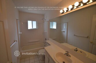 1803 Landside Dr in Valrico, FL - Building Photo - Building Photo