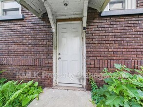 855 Work Dr in Akron, OH - Building Photo - Building Photo