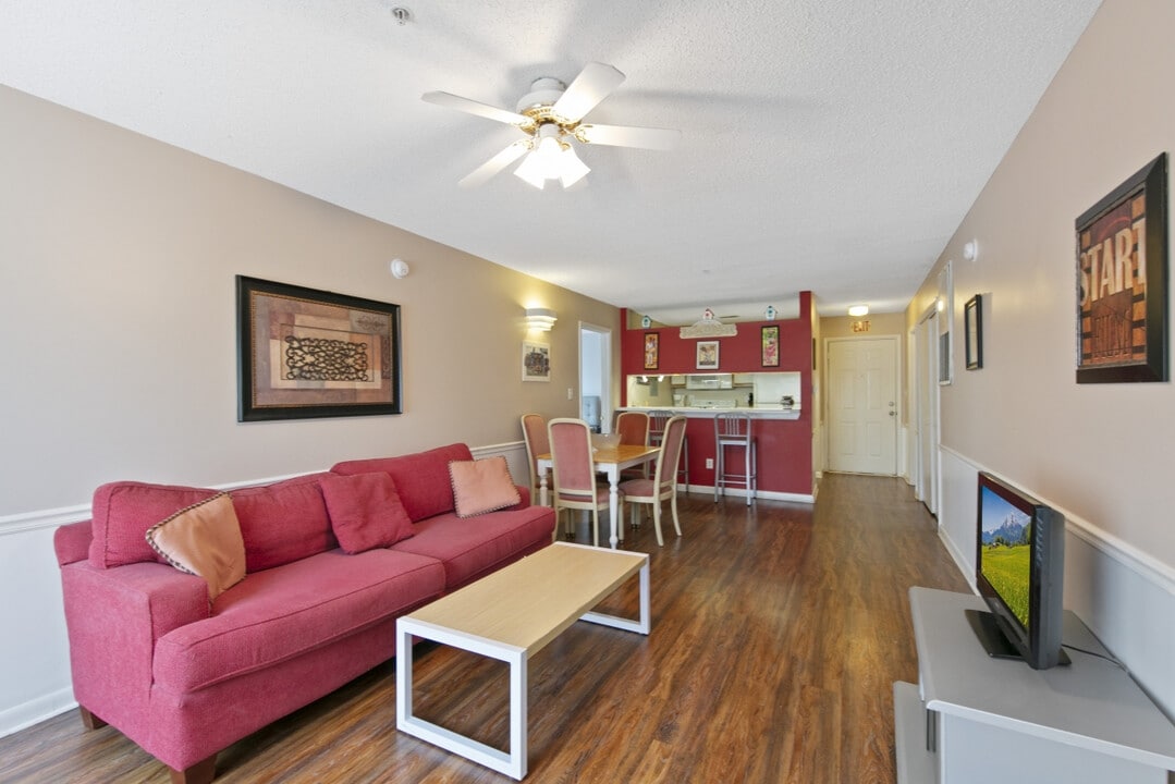 Room in Condo on University Ct in Raleigh, NC - Building Photo
