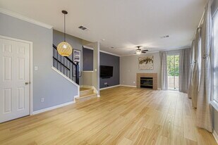 8518 Cahill Dr in Austin, TX - Building Photo