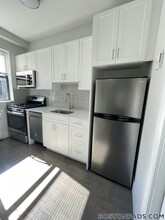77 Park Dr in Boston, MA - Building Photo - Building Photo