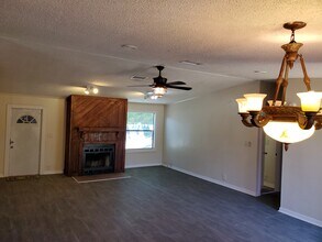 2608 20 Mile Level Rd in Land O Lakes, FL - Foto de edificio - Building Photo