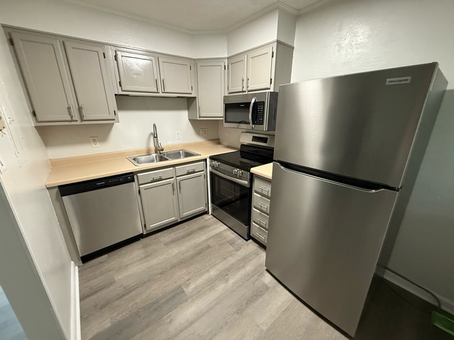 2718 Painter Ave SW in Knoxville, TN - Building Photo - Building Photo