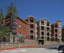 Fifty Twenty-Five in San Diego, CA - Building Photo - Building Photo