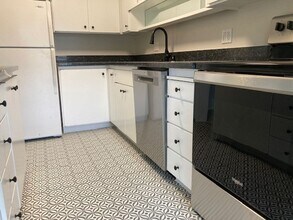 847 N Humboldt St in San Mateo, CA - Building Photo - Building Photo