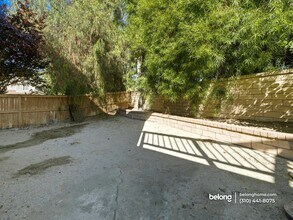 26536 Brant Way in Santa Clarita, CA - Building Photo - Building Photo