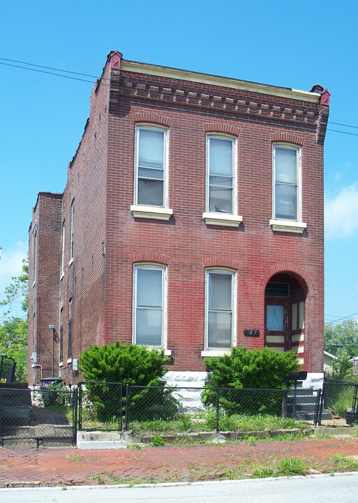 3307 Klein St in St. Louis, MO - Building Photo