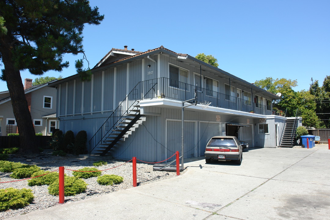 3847 Williams Rd in San Jose, CA - Building Photo