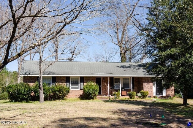 3817 Ashley Cir