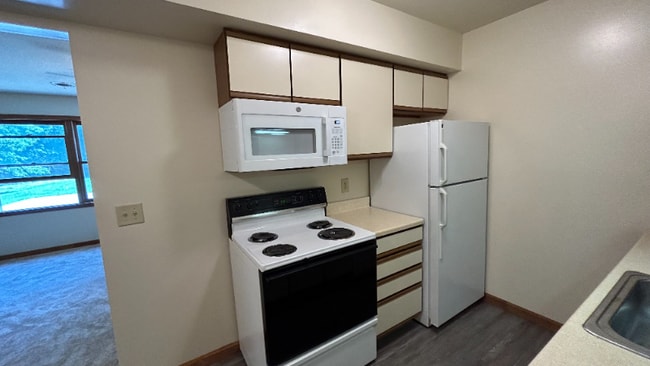 916 Kings Rd in Schenectady, NY - Building Photo - Building Photo